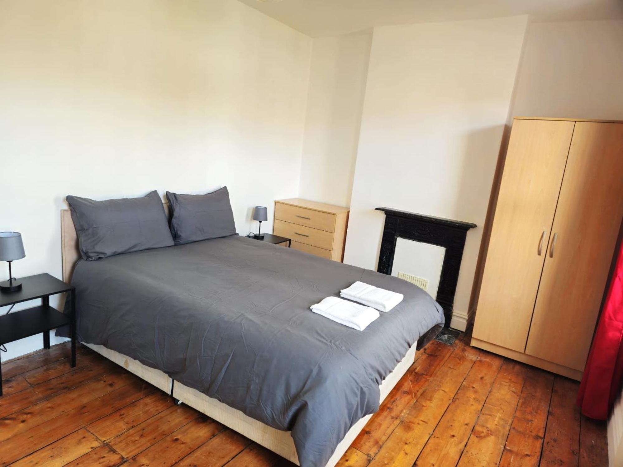Delightful Room By Gloucester Road Бристоль Екстер'єр фото